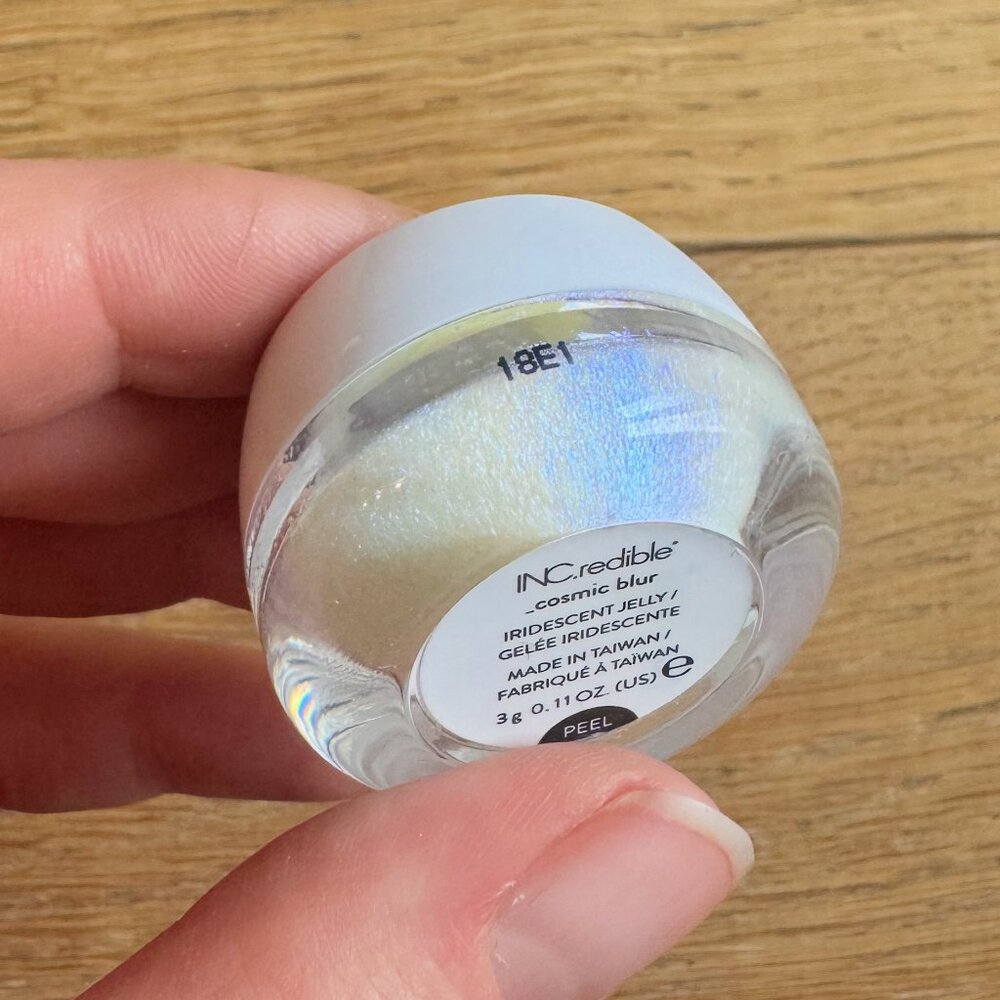 Inc.redible You Glow Girl Iridescent Jelly highlighter - Cosmic Blur